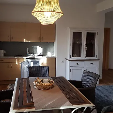 Waldcafe - Das Chalet Am See