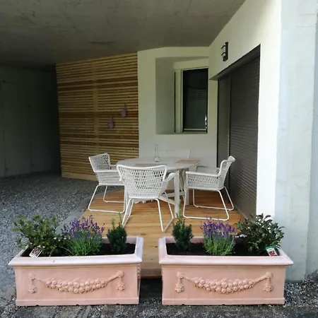 Waldcafe - Das Chalet Am See Imst